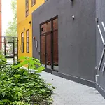 Modern Comfort 1Bed-Aptinbrewerytownwifi